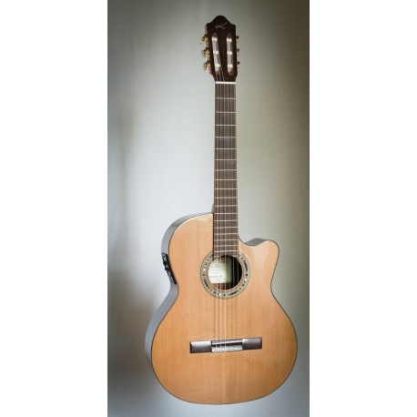 Kremona F65CW - Guitare électro classique 4/4 cèdre massif