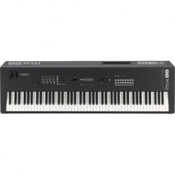 Yamaha MX88 - Clavier de scène 88 touches GHS + pédale de sustain + alimentation + flycase de transport sur roulettes