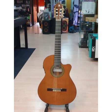 Alhambra 5P CT E2 - Guitare classique slim éléctro acoustique, table en cèdre massif AA