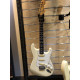 Guitare électrique Fender Stratocaster Vintage White Made in Japan F036905 + Housse
