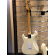 Guitare électrique Fender Stratocaster Vintage White Made in Japan F036905 + Housse